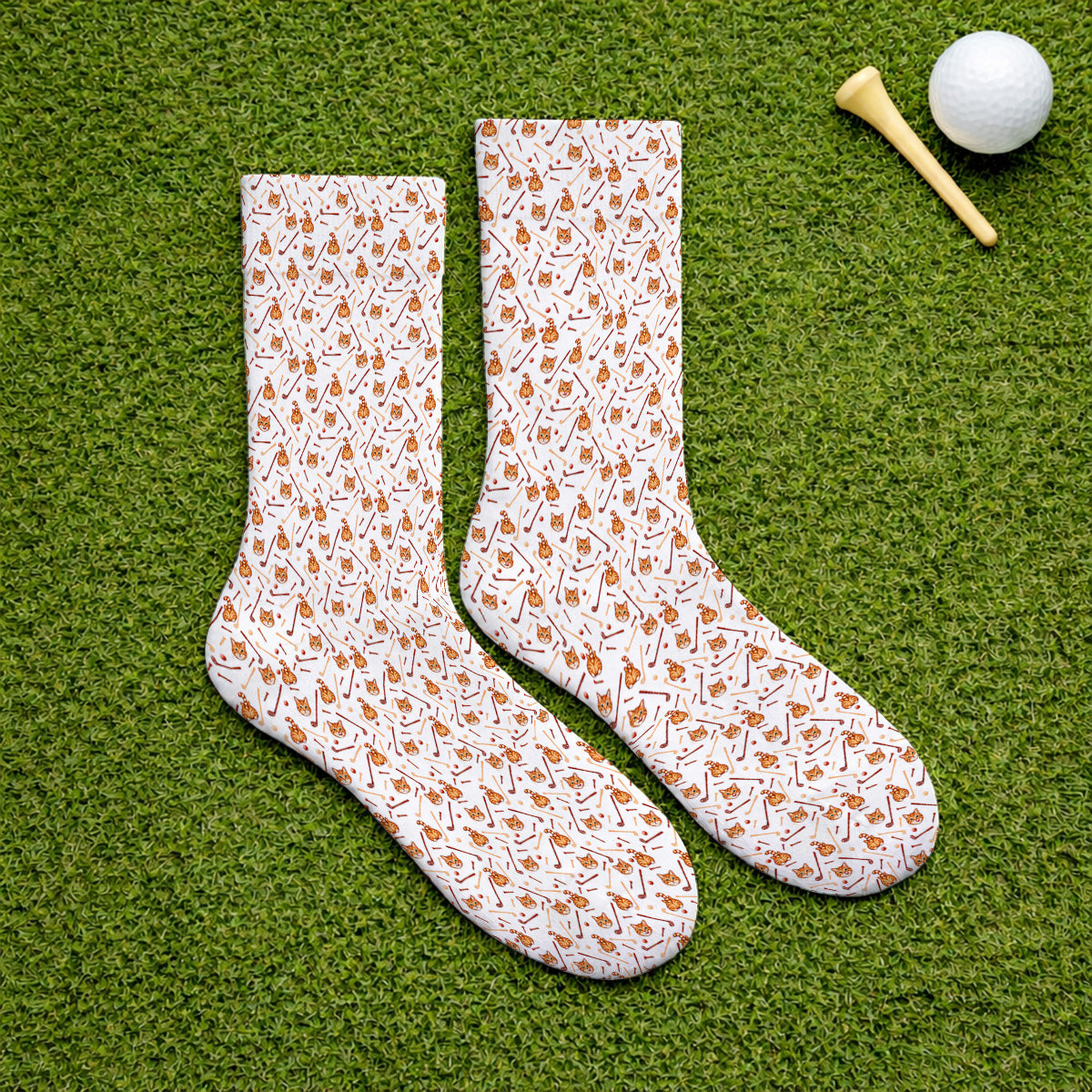 Orange Tabby Cat Golf Sock, Funny Cat Butt & Golf Pattern Socks, Unique Golf Apparel Gift for Cat Lovers