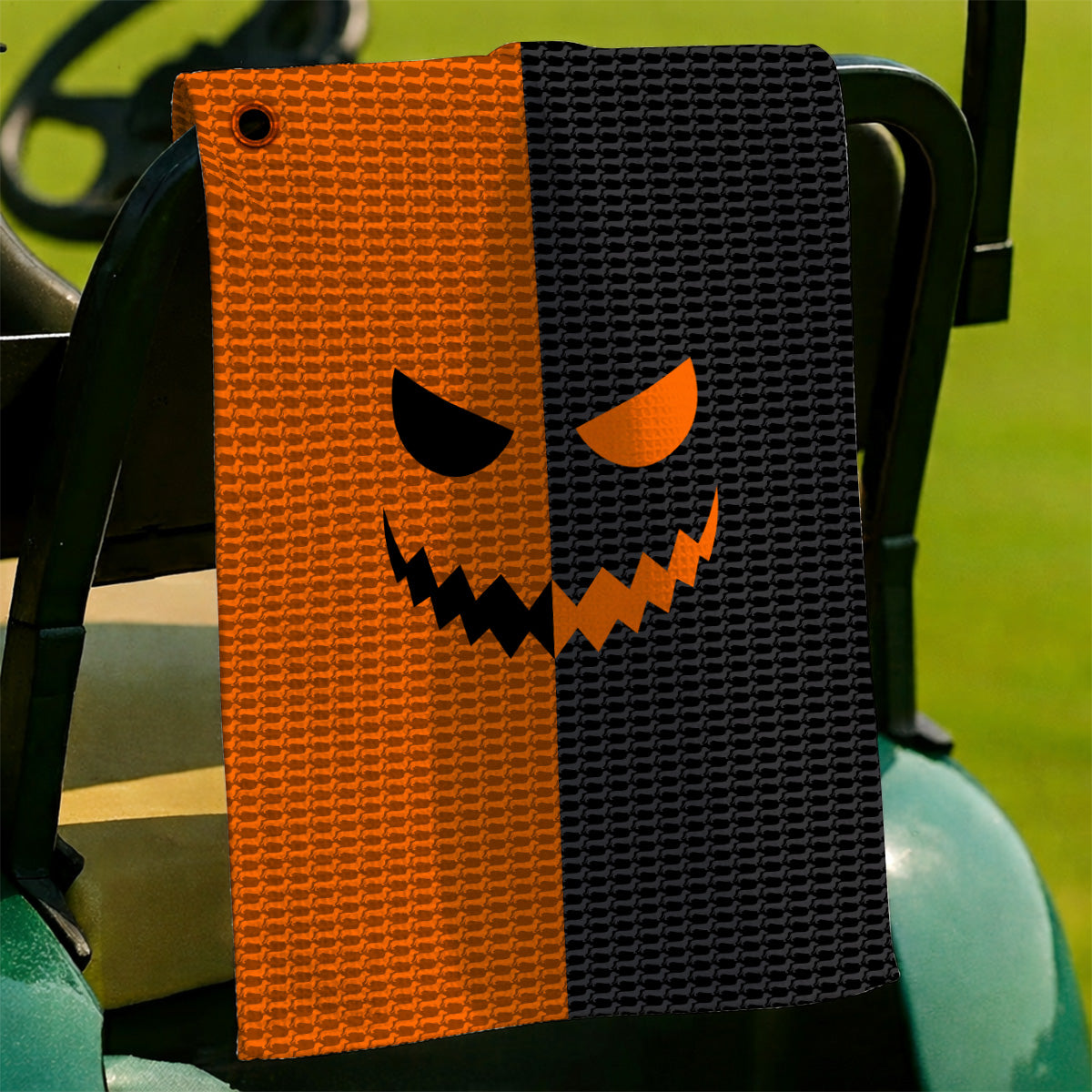 Halloween Dachshund Towel, Crazy Wiener Dog Pattern Golf Towels, Golf Gifr For Golfer