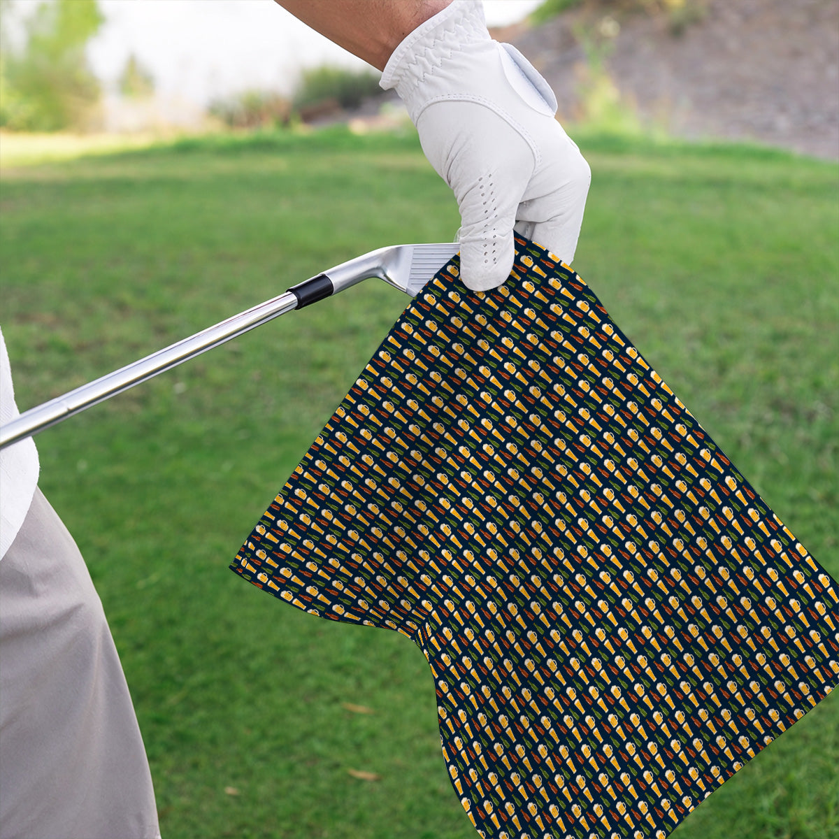 Beer Bottles Golf Towels, Vintage Beer Pattern Golf Towel, Funny Golf Gift For Golfer