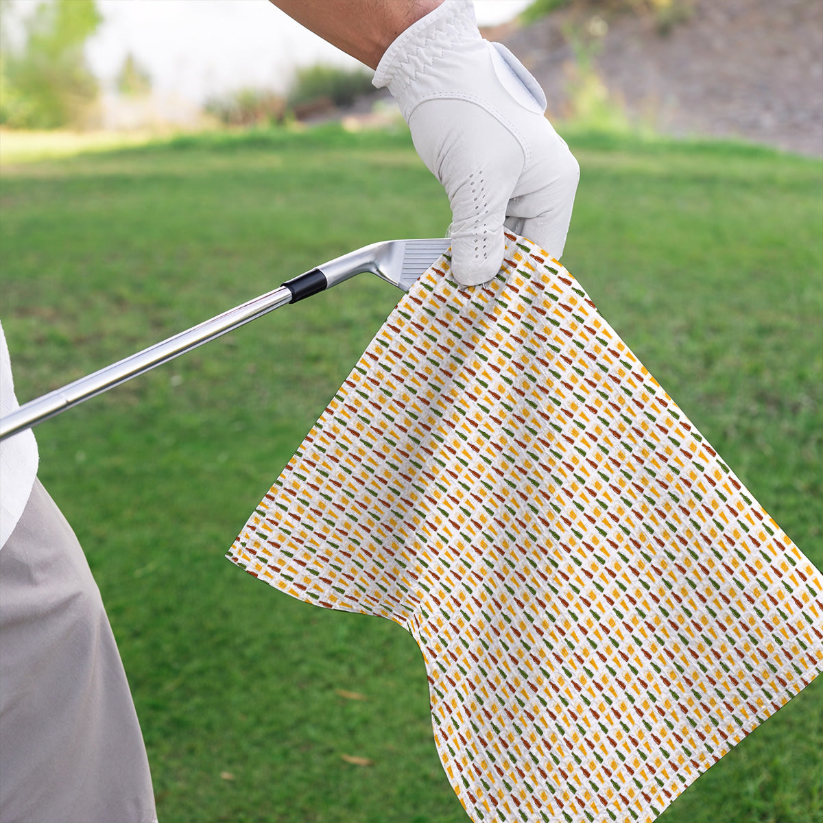 Beer Bottles Golf Towels, Vintage Beer Pattern Golf Towel, Funny Golf Gift For Golfer