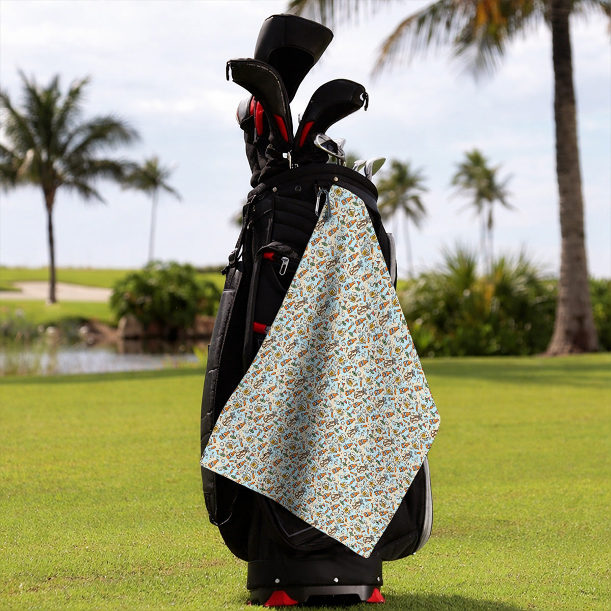 Funny Beer Pattern Golf Towels, Retro Golf Clubs And Beer Golf Towel, Unique Golfing Gift For Golfers